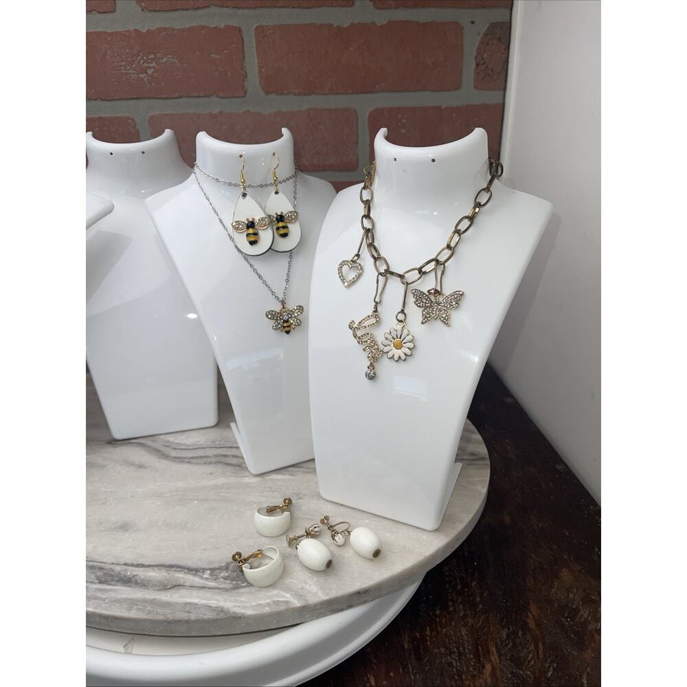 Jewelry, Lot of 5 Vintage & Contemporary Bee Charm Necklace, White Glass Earring